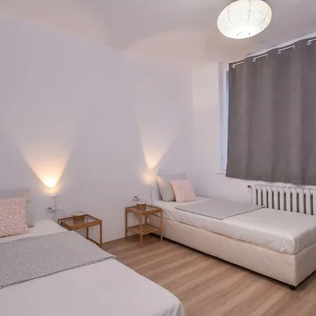 Apartment Atacama - Spacious In Lozenets Area By Flat Mаnager By Flat Mаnager *