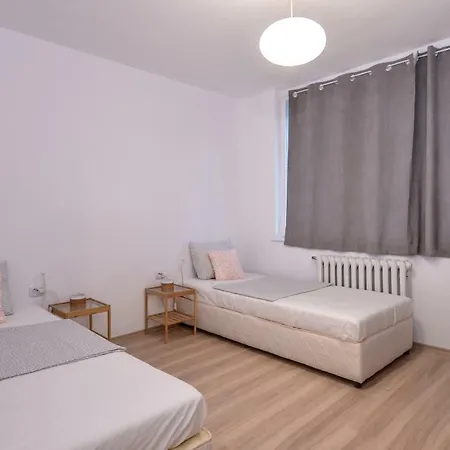 Apartamento Atacama - Spacious In Lozenets Area By Flat Mаnager By Flat Mаnager Sofía